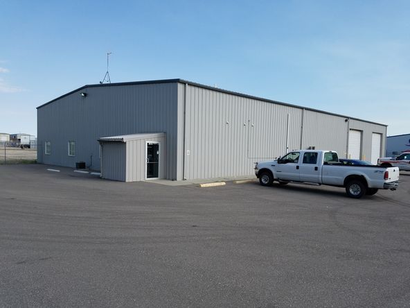 1820 Pyrite Rd, Casper, WY 82604
